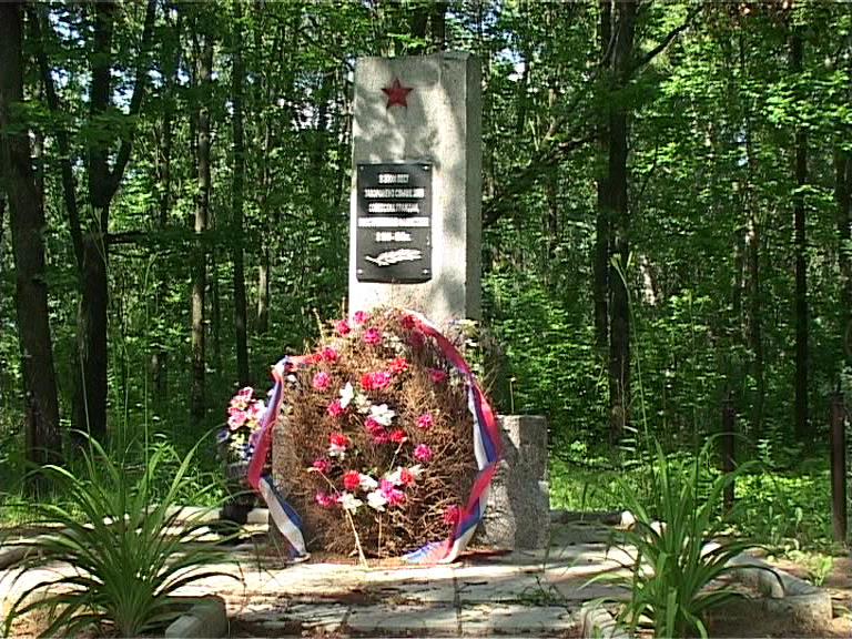 Воинские захоронения приведут в порядок 