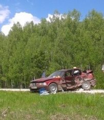 В Урицком районе столкнулись два автомобиля