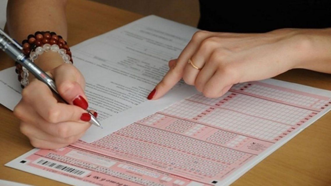 В Орле мамы и папы попробуют сдать ЕГЭ