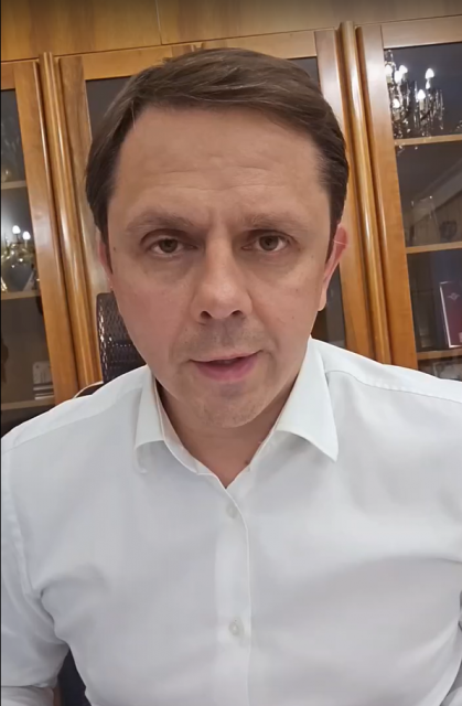 В День памяти и скорби Клычкова не будет в России