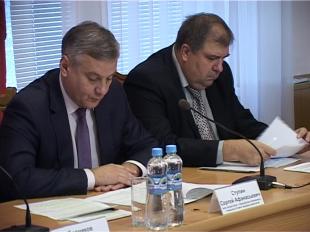 "Жить только для себя — есть злоупотребление". Каково это, быть орловским депутатом? 