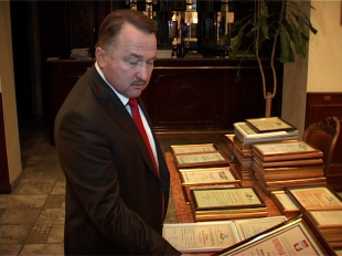 Что теперь будет с ОАО «Базой строительных товаров» и почему уволили Виталия Рыбакова?