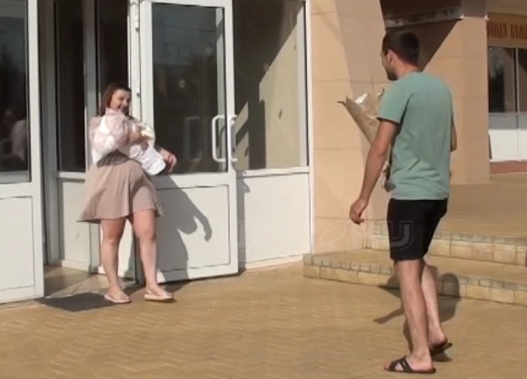 С мигалками до родильного дома. В Орле сотрудники Госавтоинспекции помогли оперативно доставить роженицу в больницу