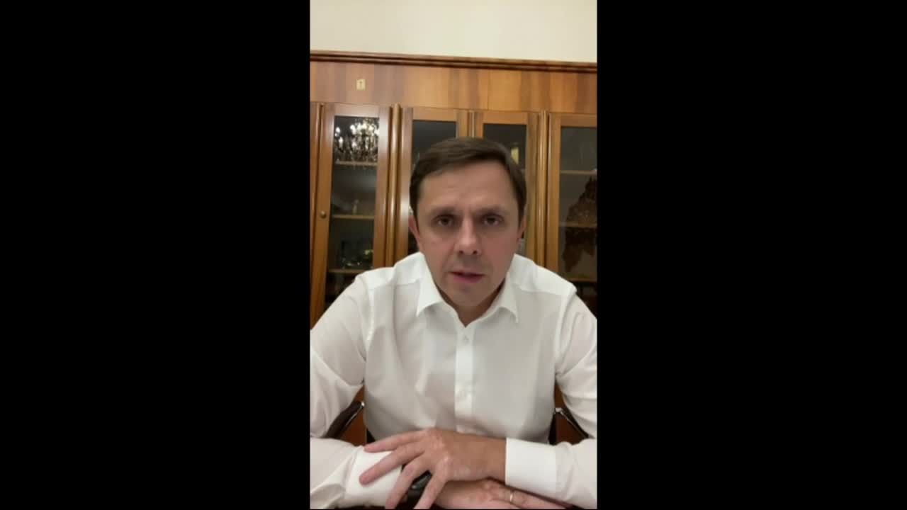 Клычков урезал финансирование некоторых программ в Орле, чтобы изыскать деньги на помощь военным. А свой люксовый "подарок" бережно хранит