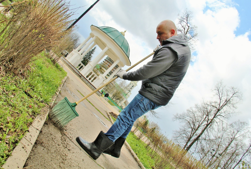 Сегодня в Орле проходит общегородской субботник