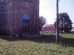 «Ходил бритый, с бородой, церковь не посещал», - говорят жители Хотынецкого района об убийце женщины