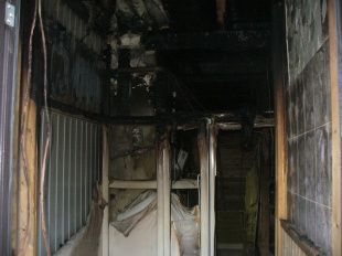 Пожар в Урицком районе унес жизнь матери и сына