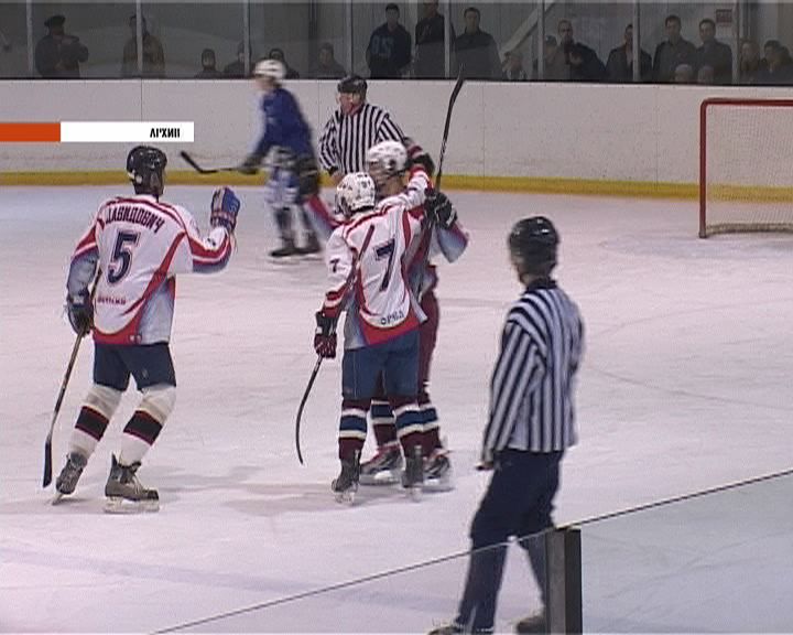 Наши хоккеисты стали третьими во Франции Наши хоккеисты стали третьими во Франции