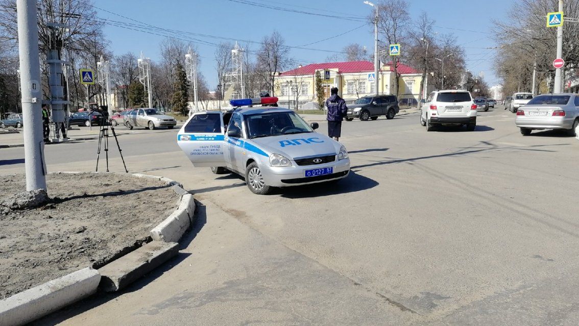 Способ скрыться от чужих глаз или дань моде? В Орле ГИБДД вышла в рейд по тонировке