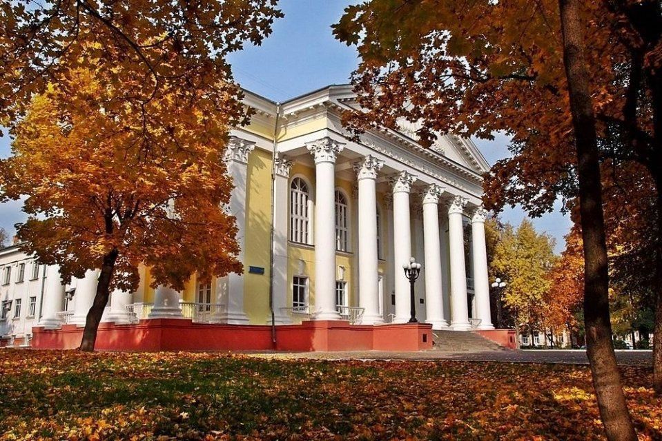 В Орле библиотека им. Бунина приглашает на литературную прогулку по Орлу