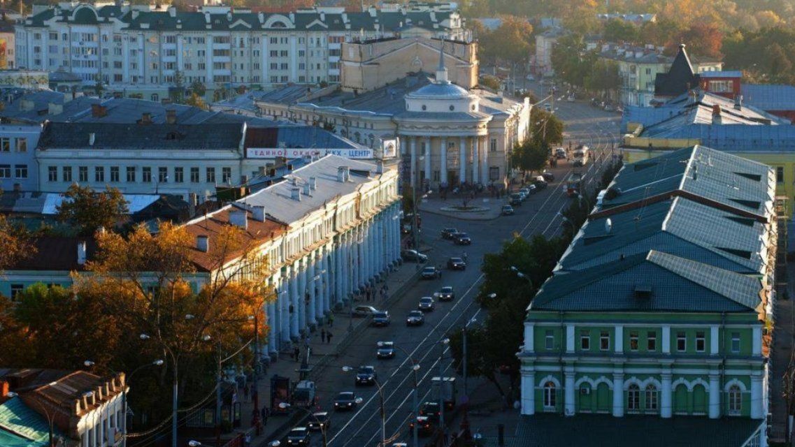 Прохлада и дожди никак не хотят покидать Орел