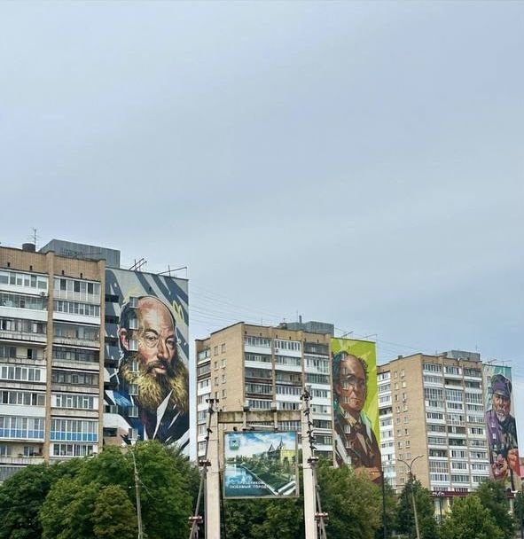 Муралы Орла заговорят: авторская экскурсия от Михаила Волкова