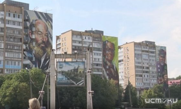 Муралы фестиваля «Орёл — литературная столица России» появились в подборке «Яндекс Путешествия».
