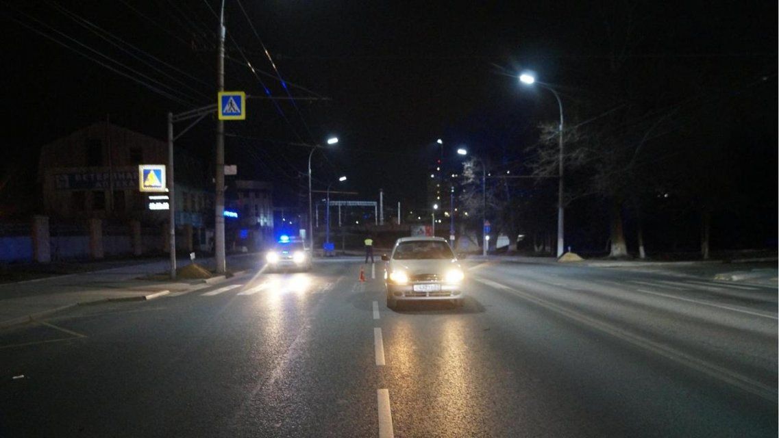 В Орле иномарка сбила 21-летнего парня в районе остановки «Гипсовый комбинат»