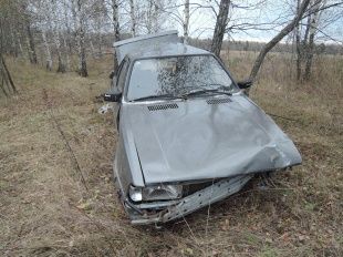 В Орловской области перевернулась иномарка. Пассажир сломал нос