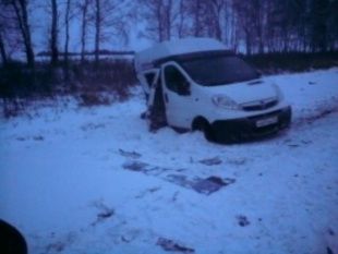 В Залегощенском районе столкнулись две иномарки