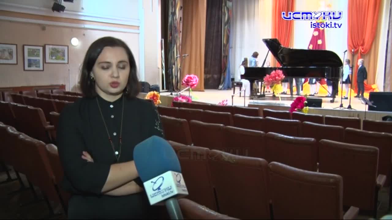 Завтра - Международный День учителя. Своим любимым педагогам воспитанники школы Кабалевского посвятили концерт