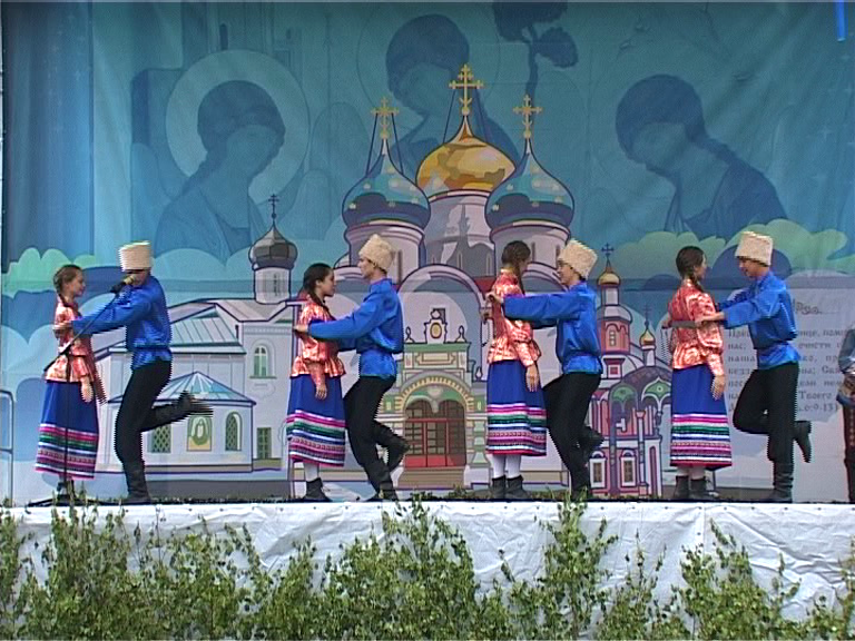 Троицкие хороводы:в Полесье ожила сказка 