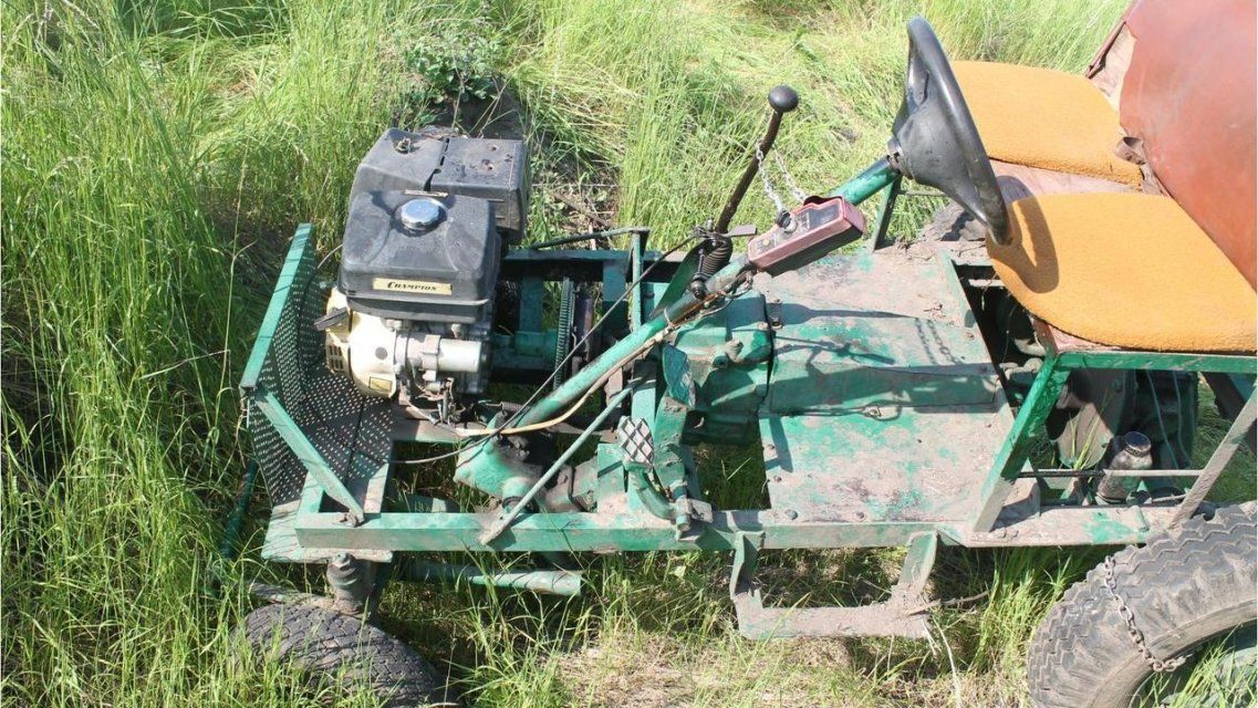 В Орловской области 35-летний мужчина погиб, перевернувшись на мотоблоке