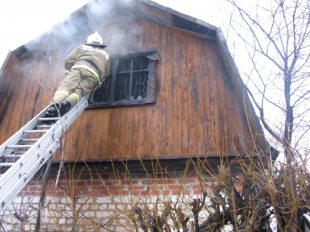 Новости за 90 секунд: сутки оказались "горячими" на происшествия, а трудовую пенсию ждет перерасчет 