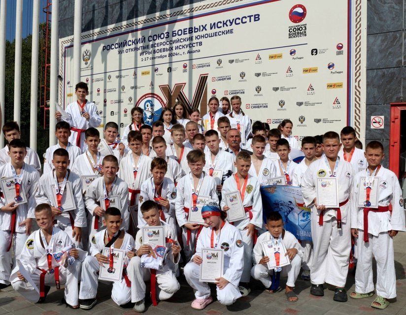 Юные орловские спортсмены блестяще выступили в Анапе 