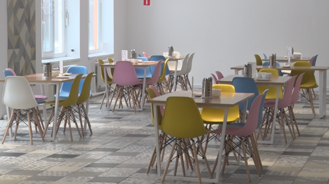 За 4 года в орловском регионе существенно сократилось число школ с нарушениями в части поставляемых продуктов