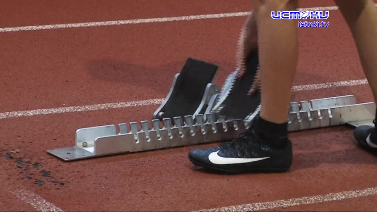 Королева спорта провела свой "бал" в орловском легкоатлетическом манеже. Орловские спортсмены доказали свою преданность: большая часть наград осталась...