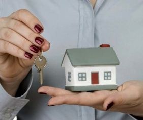 Орловских чиновников заподозрили в халатности при покупке квартир для сирот 