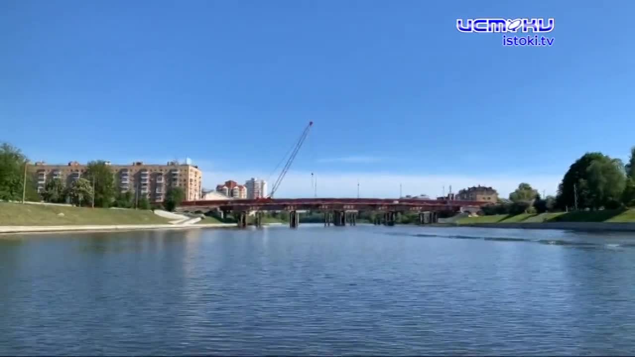 В Орле начался ремонт Маслозаводского переулка, КСП нашла нарушения в реконструкции Красного моста, три торговых центра города экстренно эвакуировали ...