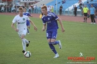 "Орел" уступает в интересном матче "Авангарду": гол, девять предупреждений, удаление, потасовка, пенальти