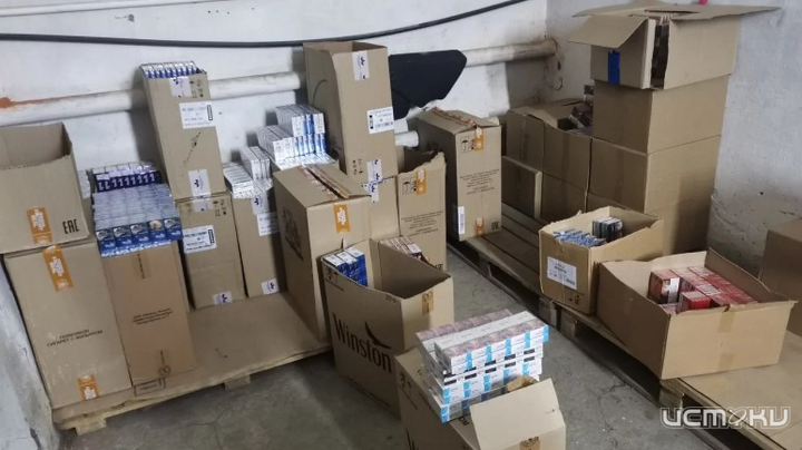 В Орле перед судом предстанут пятеро участников табачной ОПГ