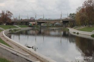 Теперь лестницы на набережных будут бросаться в глаза