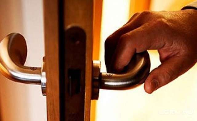 Как утеплить входную дверь?