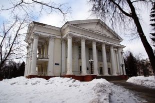 В библиотеке им. И.А. Бунина пройдет презентация книги «Не трын-трава (деревенские были)»