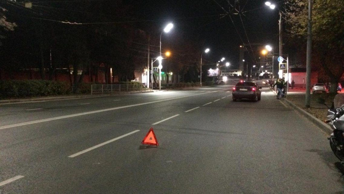 В Орле «Форд» и «Кавасаки» не поделили перекресток: ГИБДД ищет очевидцев 