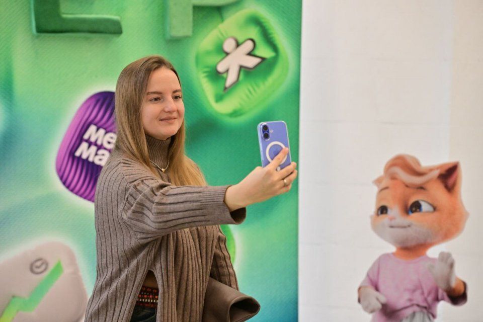 Зеленый день в Сбере: скидки, кешбэки и специальные предложения ко Дню банка