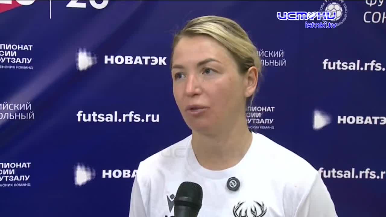 Дали бой лидеру! Женский футбольный клуб "ОрелГУ-КПРФ" возобновил игры в рамках чемпионата России по футзалу