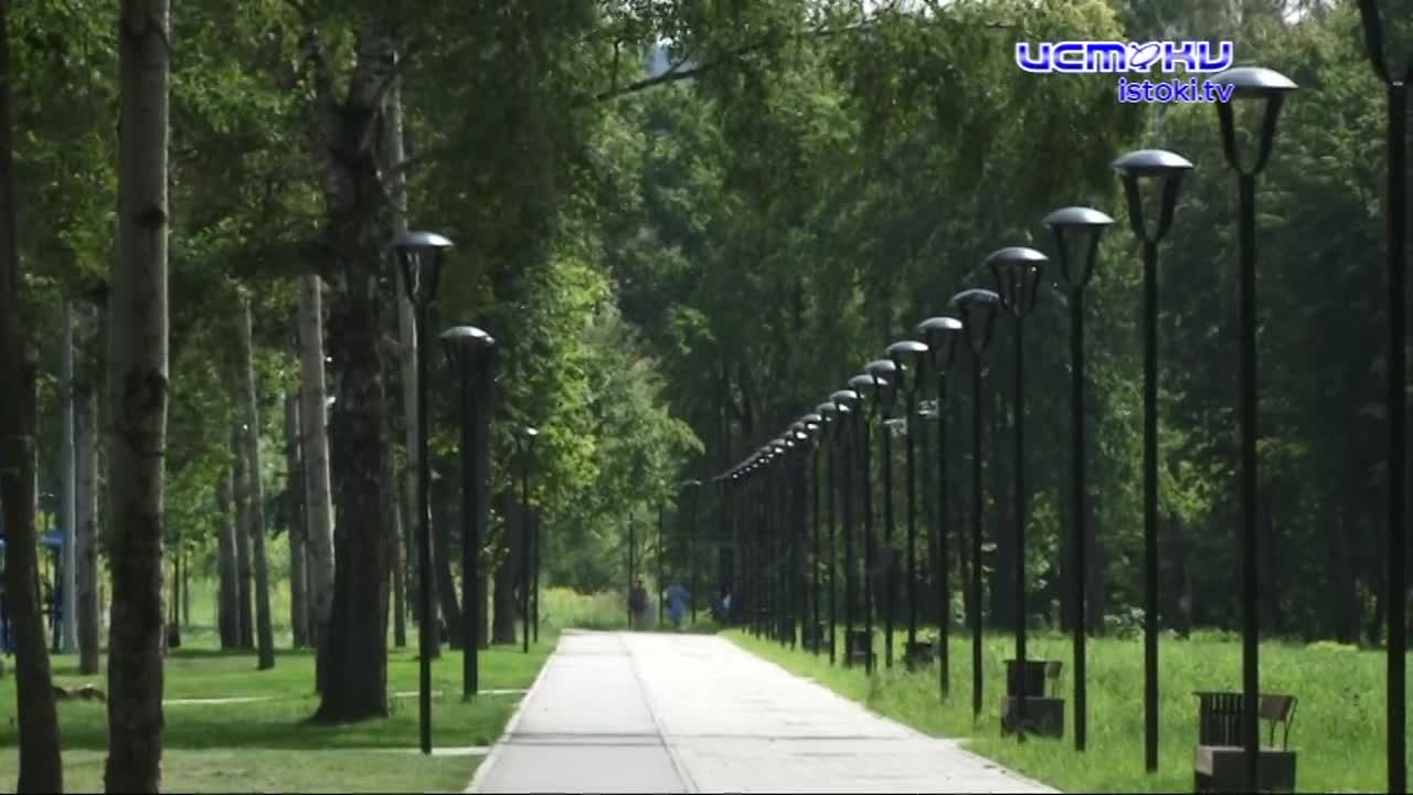 Обновленному похорошевшему парку Победы уже год. Как он выглядит сейчас и что говорят о нем гуляющие?