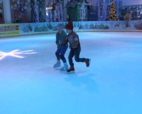 Экстрим на льду! "Extreme ice team" показывает на ледовой площадке невероятные вещи 