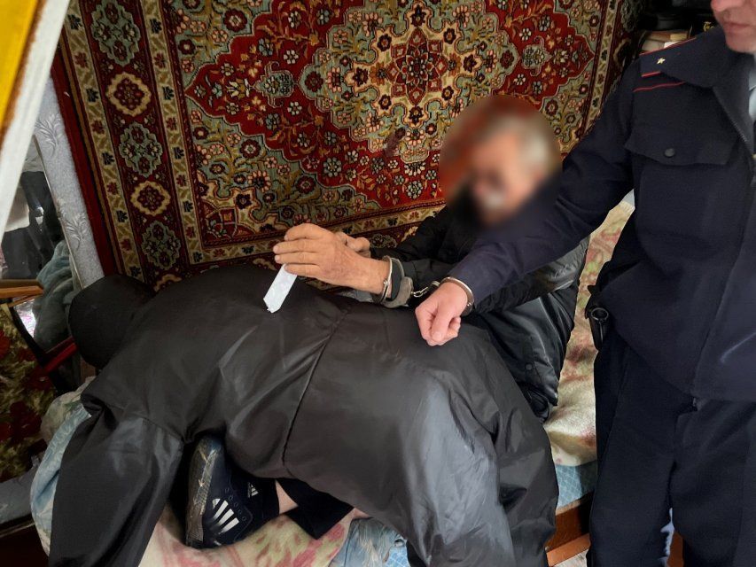 Житель Орла изрезал сына своей сожительницы ножницами