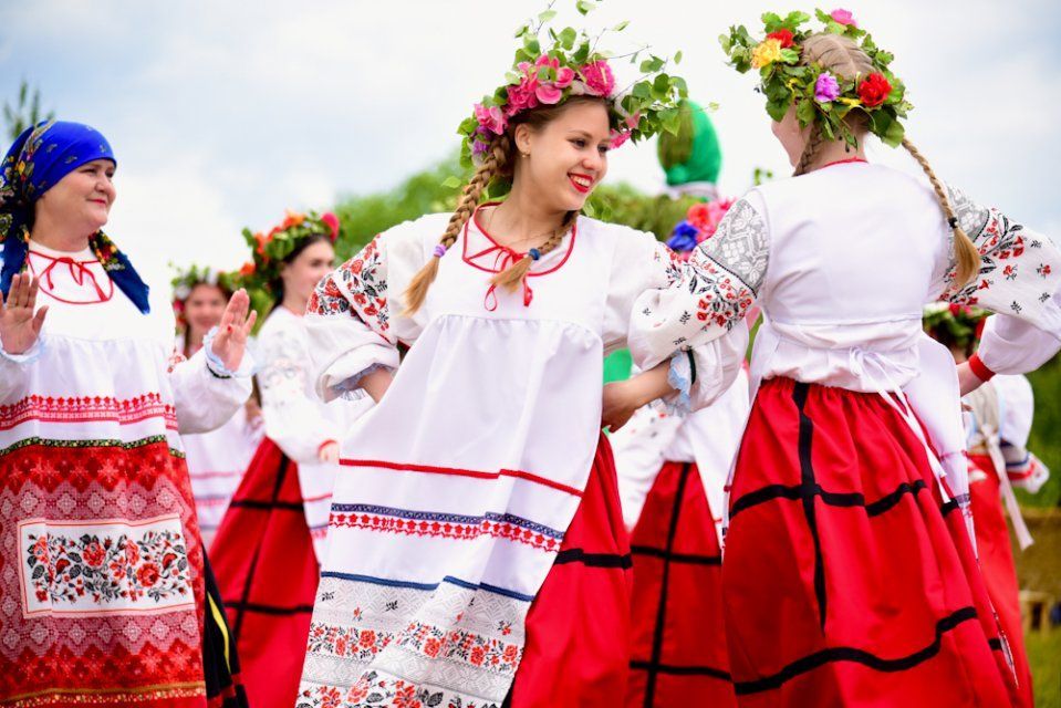 "Троицким хороводам в Орловском Полесье" быть! 
