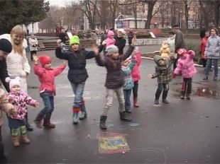 Народные гуляния сорвались из-за непогоды 