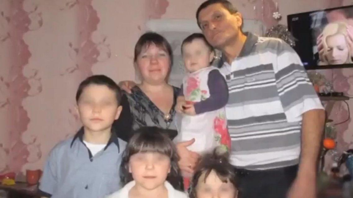 Житель Орловщины долгое время истязал молодую супругу и пятерых детей