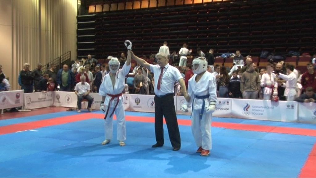 На кону путевка на ЧМ: в Орле прошло первенство России по всестилевому карате