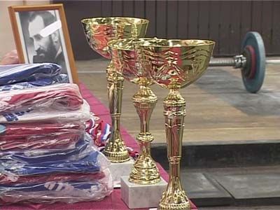 Спорт. Тяжелая атлетика