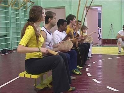 Капуэристы просвящаются