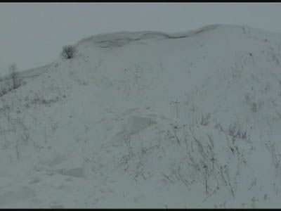 Мальчик умер под завалом снега