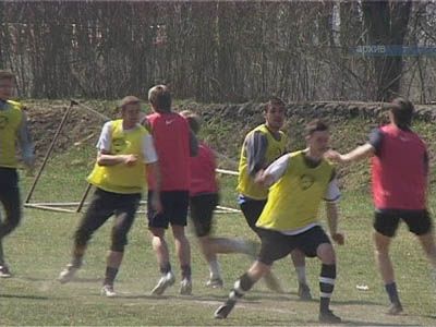 «Русичи» на сборах играют и выигрывают