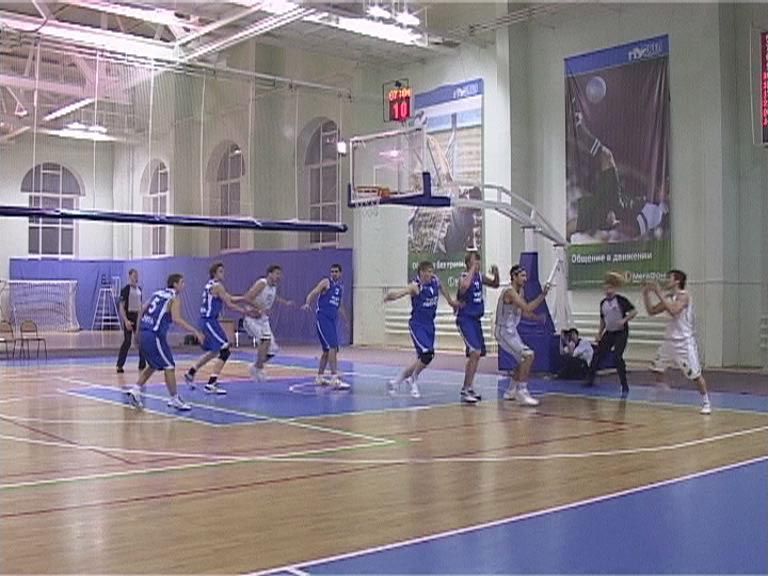 Вошли во второй круг