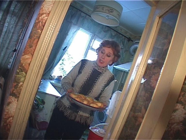 Бабушка-веселушка